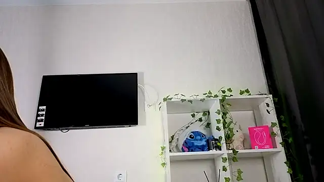 your_casual_vibes's cam snapshot