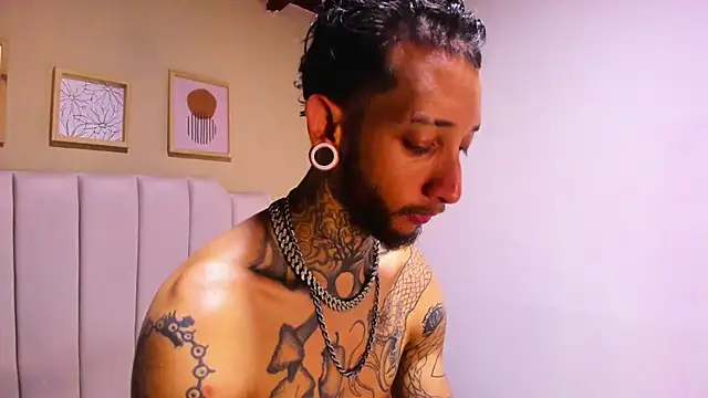 axel_valtier live sex cam