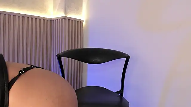 daiana_curly live sex cam