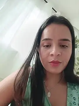 Julieth_hot-69's cam snapshot