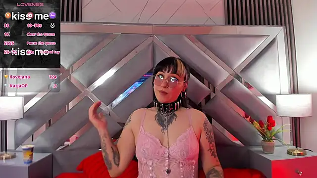 Ravenna666_'s cam snapshot