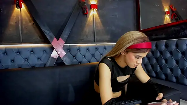 kendaal_foxx's cam snapshot