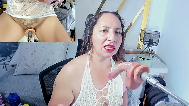 Luna_Naughty1's cam snapshot