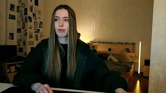 yourrdanceteacher's cam snapshot