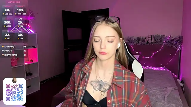 EvaPeace's cam snapshot