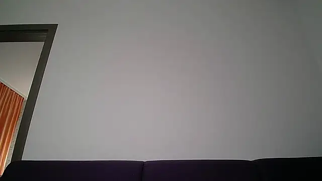 Julianna68 live sex cam