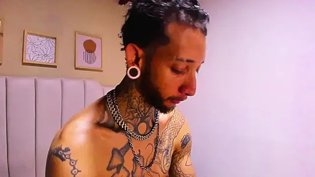 axel_valtier live sex cam