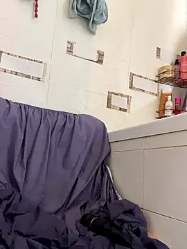 EmySkinny85 live sex cam