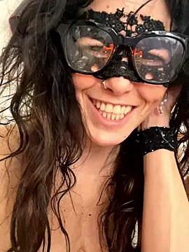 EmySkinny85's cam snapshot