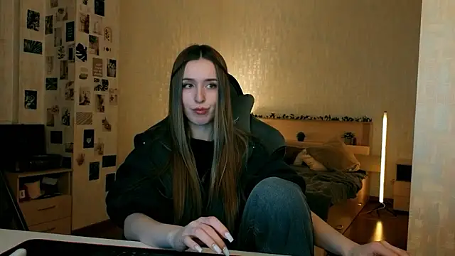 yourrdanceteacher's cam snapshot