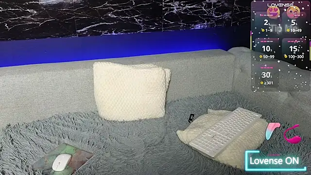 _YourSubmissive_'s cam snapshot