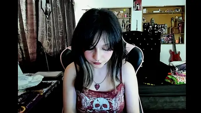 Maki_Zein_'s cam snapshot