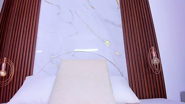 Violettaevans_'s cam snapshot