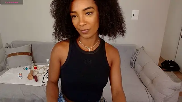 Lisa_Sutton's cam snapshot