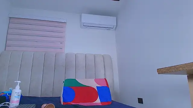 timkerbell_'s cam snapshot