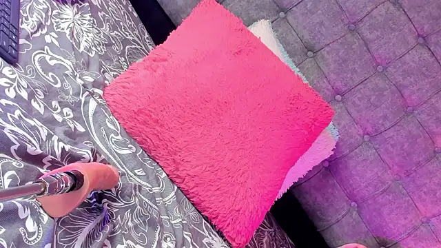 Linda_Fosterr's cam snapshot