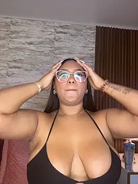 MadisonHunter2024's cam snapshot