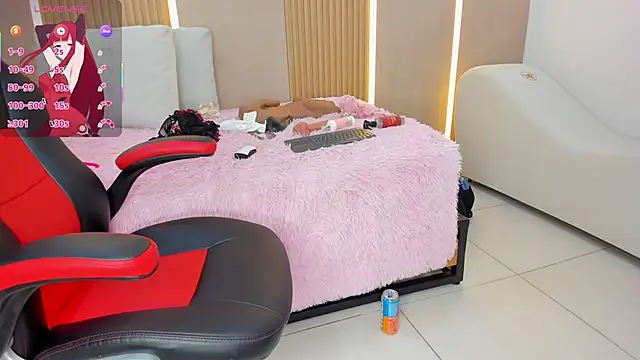 stephany_summer's cam snapshot