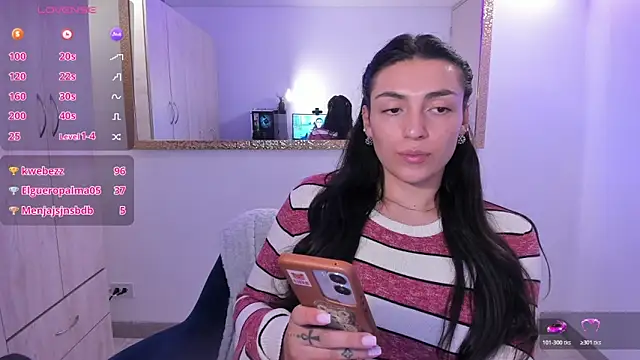 EricaVanderhill live sex cam