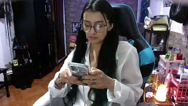 AngelaQueen_'s cam snapshot