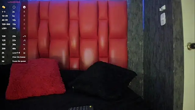 EmillyLim's cam snapshot