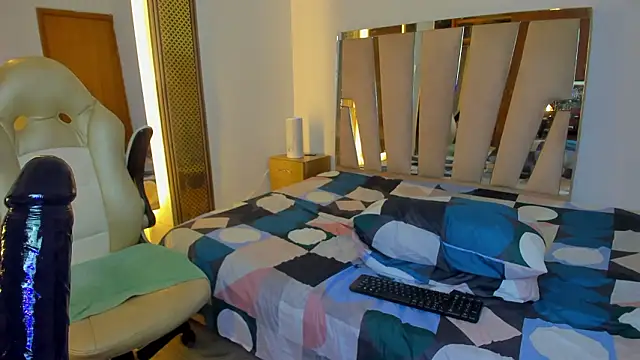 KarlieMoore's cam snapshot