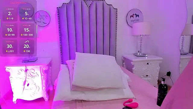 Alison_Carde05's cam snapshot