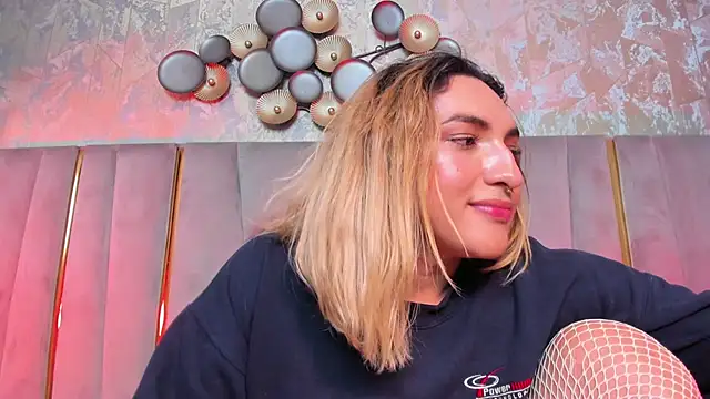 TomLondon_ live sex cam