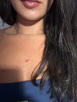 BetinaSoares live sex cam