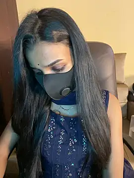 its_ur_flora's cam snapshot