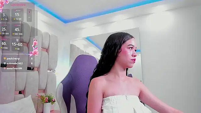 georgina_kloss's cam snapshot