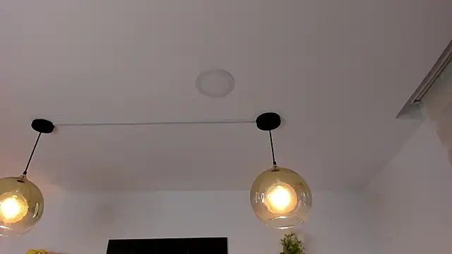 IsaConnor's cam snapshot