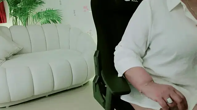 Gracefulgoddess's cam snapshot