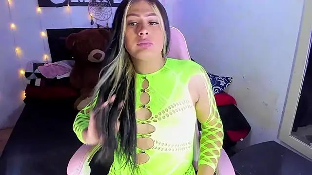 blonde_girl01 live sex cam