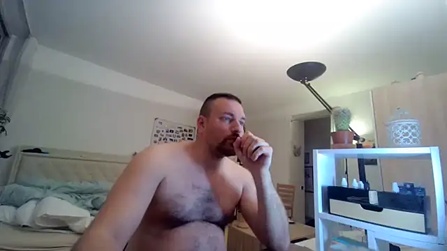 MilitaireDom live sex cam