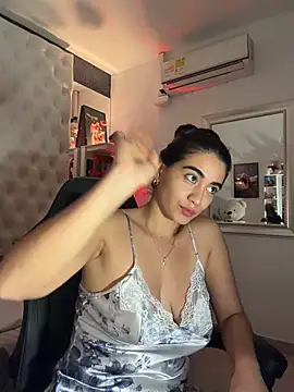 ZarahEvans live sex cam