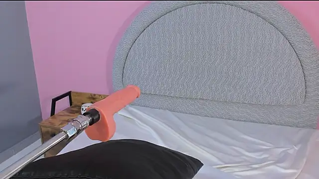 divine_sin live sex cam