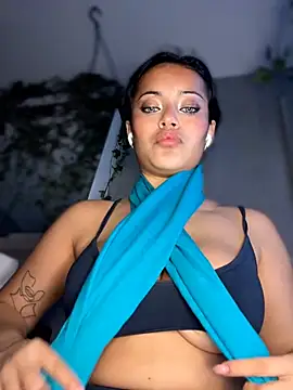 Risky_Workouts live sex cam