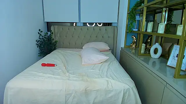 Maxine_Spencer's cam snapshot