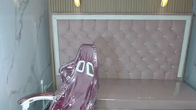 Clhoe_b's cam snapshot