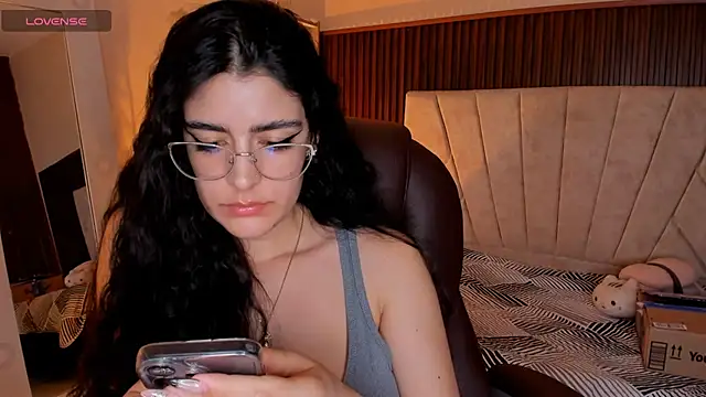 _Niah_ live sex cam