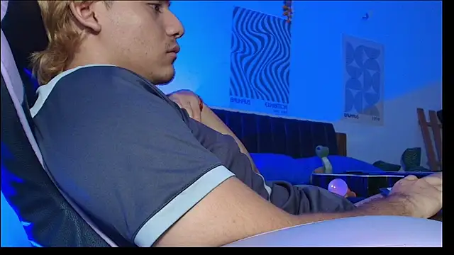 CrisotpherMoretti live sex cam