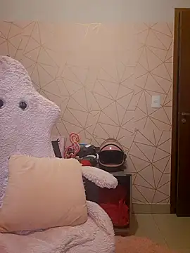 Irresistible24's cam snapshot