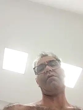 delfi6's cam snapshot