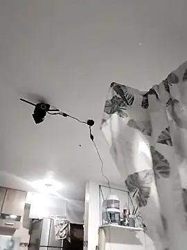 LaraCaliente's cam snapshot