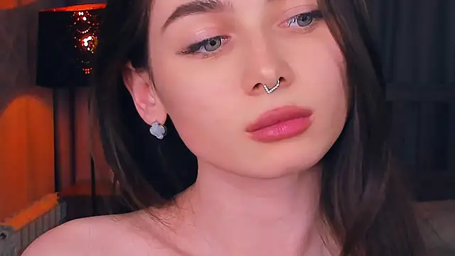 YvonneRobes's cam snapshot