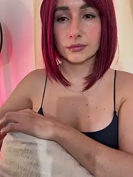 CarolinaLujan17's cam snapshot