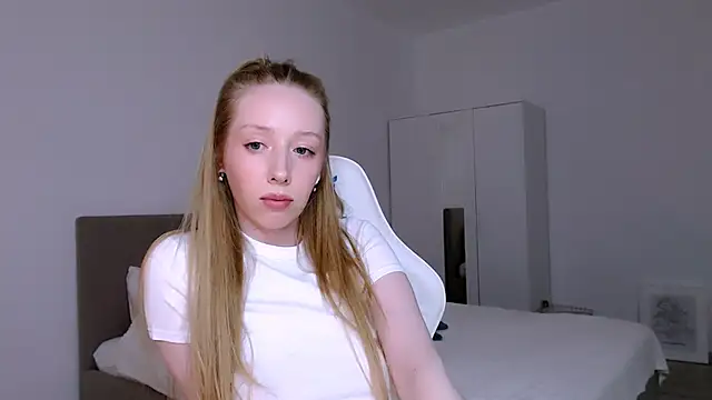 Luna_insniity's cam snapshot