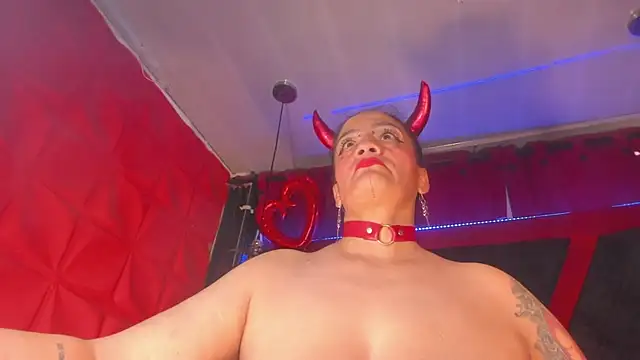 Taylor-hardcore's cam snapshot