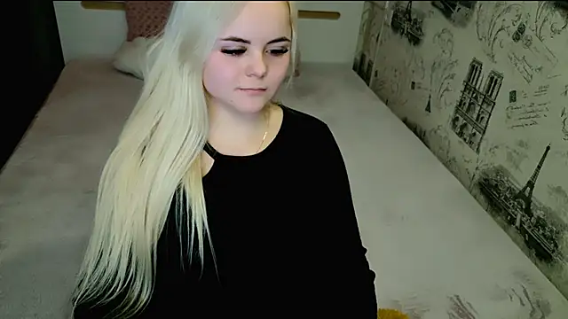 lovely-eyes's cam snapshot